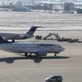 Boing 737 der Lufthansa in Stuttgart