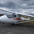 Das ist ein Ultraleichtsegelflugzeug (Banjo).