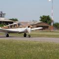 Flugplatz Bad Neustadt - Grasberg, Startlauf einer Piper Cherokee