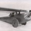 Gottlob Espenlaub in seinem ersten Leichtmotorflugzeug, Grunau im Winter 1924/1925.