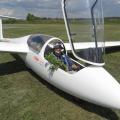 Flugplatz Bad Neustadt - Grasberg, 1. Alleinflug Yuri am 5.8.2022, nach drei Landungen mit der ASK 21 aus Mellrichstadt